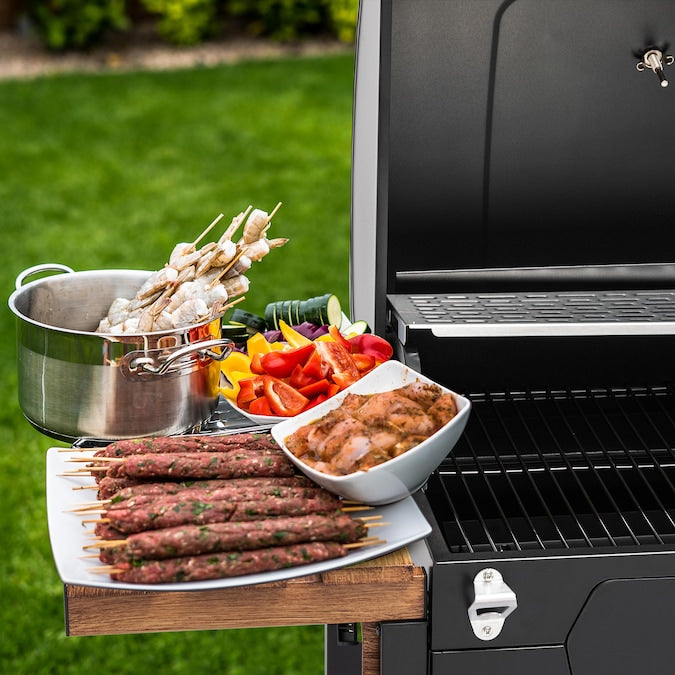 24-In W Black Charcoal Grill